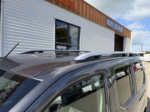 Toyota ProAce CITY Verso 1.2 Turbo 130pk Active Long 7 persoons / rolstoel lift / vaste prijs rijklaar € 24.950 marge / lease vanaf € 407 / automaat / camera / grijs metallic / dubbele schuifdeur / euro 6