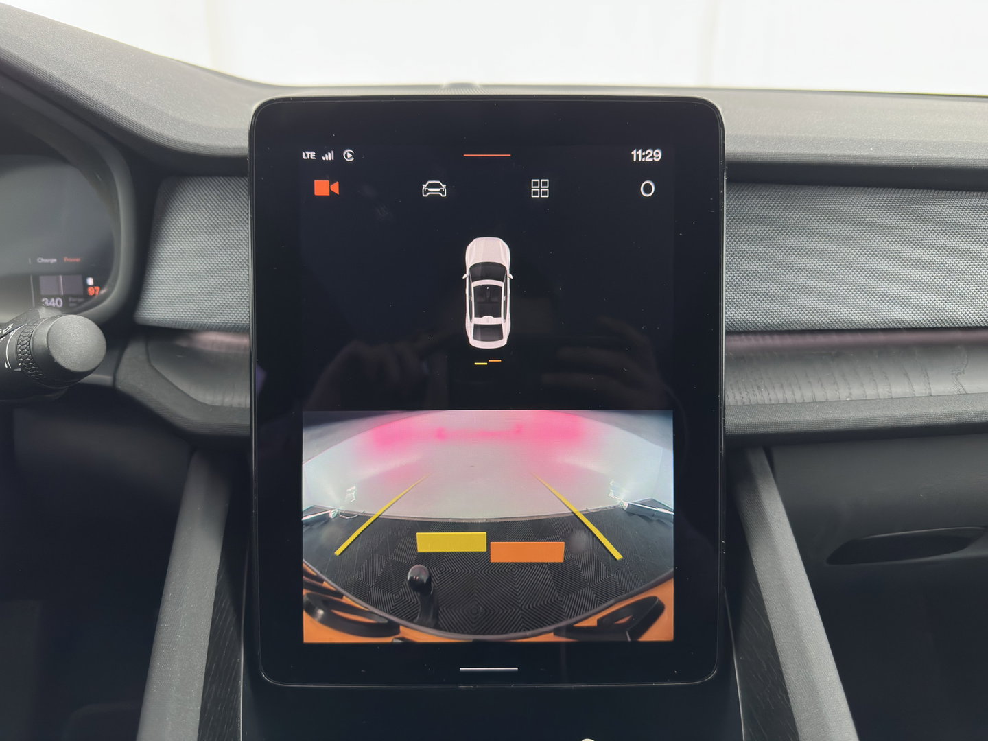Polestar 2 Long Range Dual Motor 78 kWh [ 3-Fase-11kW] {SOH-88%} (INCL-BTW) Aut. *PANO | FULL-LED | MEMORY-PACK | CAMERA | KEYLESS | LANE-ASSIST | DIGI-COCKPIT | CARPLAY | DAB+ | HEATED-COMFORTSEATS | CRUISE | TOWBAR | 20''ALU*