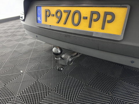 Polestar 2 Long Range Dual Motor 78 kWh [ 3-Fase-11kW] {SOH-88%} (INCL-BTW) Aut. *PANO | FULL-LED | MEMORY-PACK | CAMERA | KEYLESS | LANE-ASSIST | DIGI-COCKPIT | CARPLAY | DAB+ | HEATED-COMFORTSEATS | CRUISE | TOWBAR | 20''ALU*