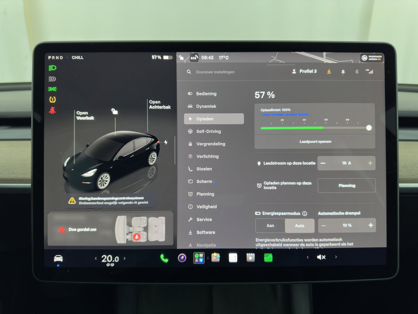 Tesla Model 3 RWD 60 kWh [ 3-Fase-11kW ] {SoH-88%} (INCL-BTW) Aut. *PANO | LEATHER | KEYLESS | FULL-LED | MEMORY-PACK | TOPVIEW | DAB | CARPLAY | DIGI-COCKPIT | LANE-ASSIST | HEATED-COMFORTSEATS | AUTOPILOT | 19"ALU*