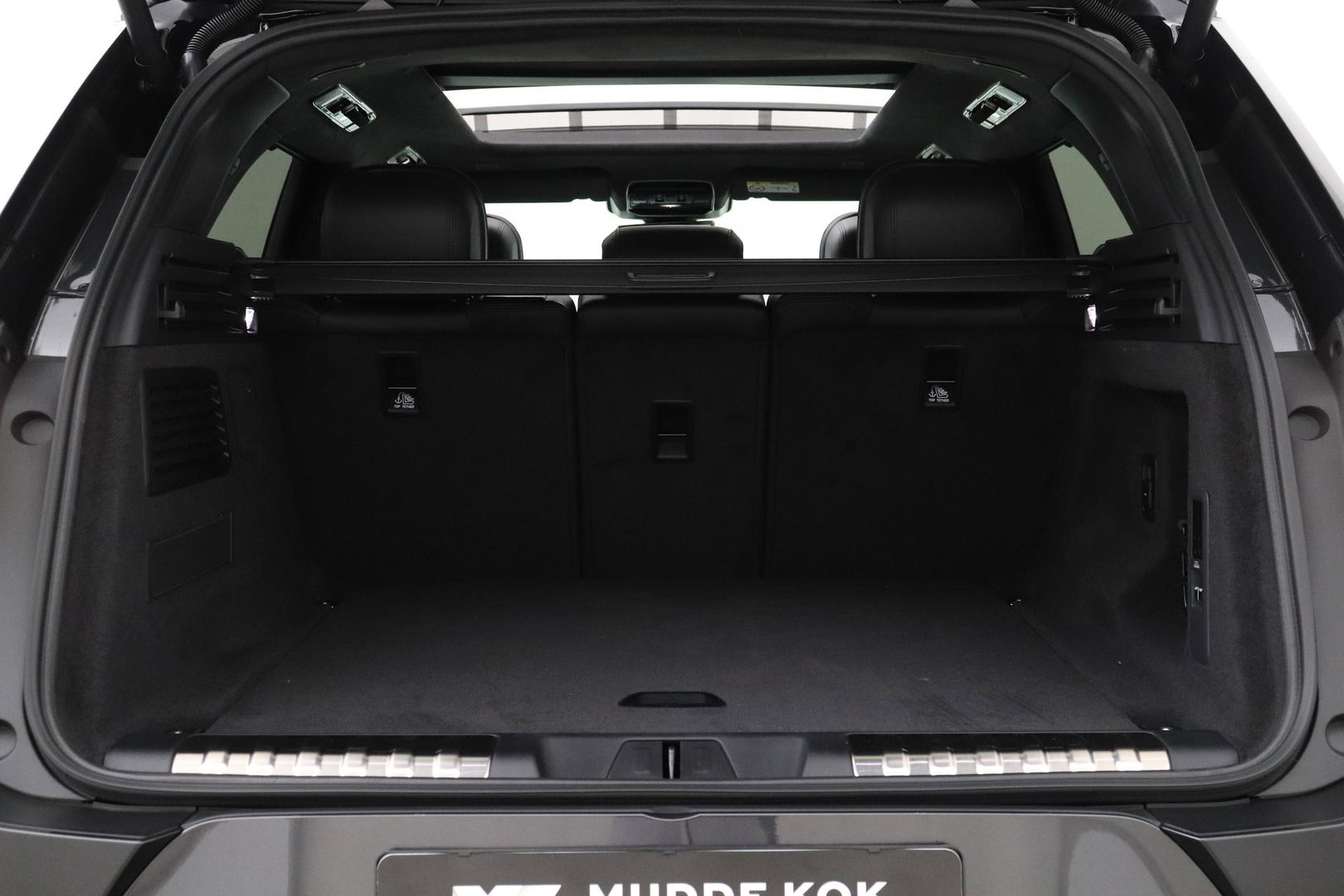 Land Rover Range Rover Sport 3.0 P550e Autobiography PHEV | Performance-voorstoelen | Black Pack | Massage | Meridian Surround | Koelbox | ClearSight | Trekhaak | 23 Inch