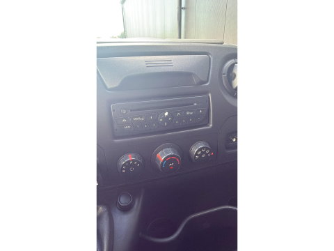 Renault Master T35 2.3 dCi L2H2 AIRCO ZWART