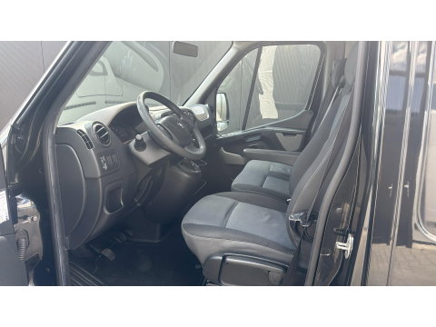 Renault Master T35 2.3 dCi L2H2 AIRCO ZWART