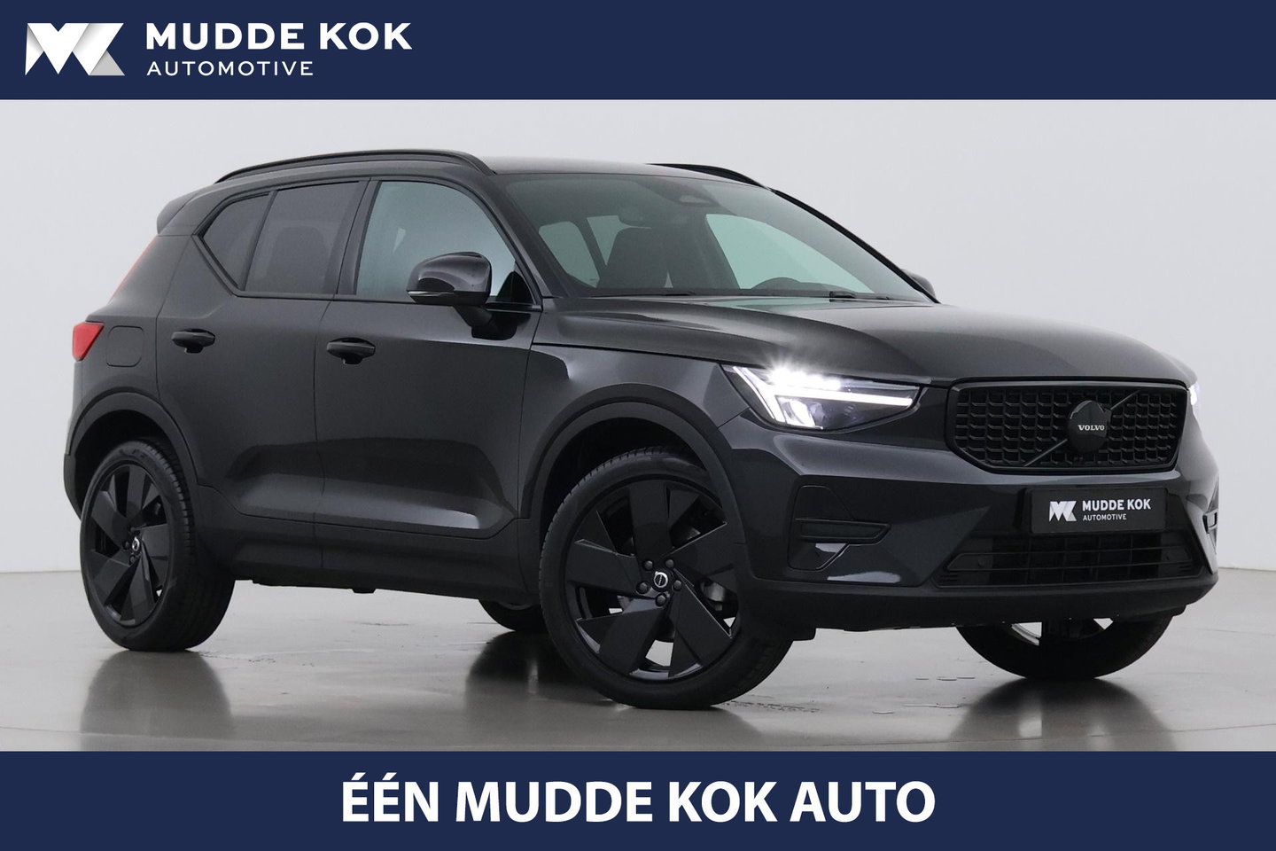 Volvo XC40 2.0 B3 Plus Black Edition | Harman/Kardon | Pilot Assist | Camera | BLIS | Memory | Stoel+Stuurverwarming | Keyless | ACC | 20 Inch