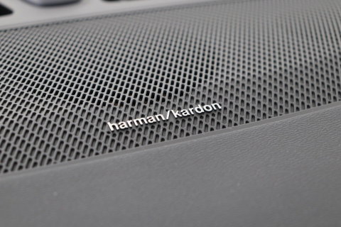 Volvo XC40 2.0 B3 Plus Black Edition | Harman/Kardon | Pilot Assist | Camera | BLIS | Memory | Stoel+Stuurverwarming | Keyless | ACC | 20 Inch