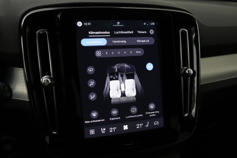 Volvo XC40 2.0 B3 Plus Black Edition | Harman/Kardon | Pilot Assist | Camera | BLIS | Memory | Stoel+Stuurverwarming | Keyless | ACC | 20 Inch