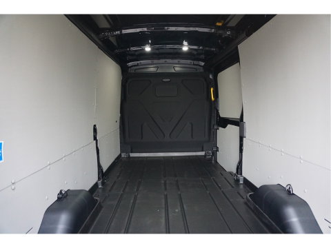 Ford Transit 350L L3H2 Limited AUT-10 RWD 165PK BPM VRIJ 3.5T Trekhaak, Navi, Adap. Cruise, 360° Cam!! NR. A203