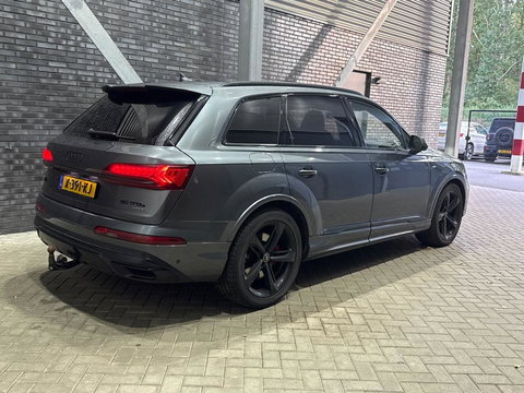 Audi Q7 60 TFSI e quattro Competition | Luchtvering | Trekhaak | Panoramadak | Massage+Ventilatie | Matrix LED | ACC | Camera | 21 Inch