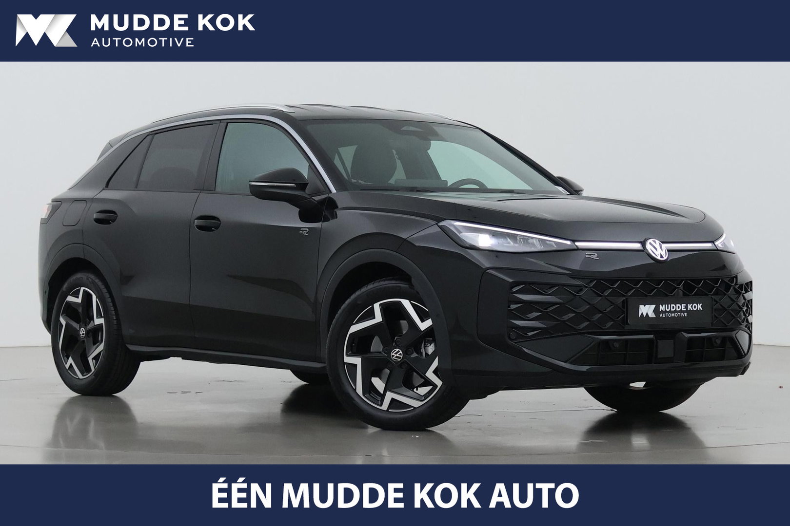 Volkswagen T-Roc 1.5 eTSI R-Line | ACC | Trekhaak | BLIS | Camera | Keyless Advanced | Stoel+Stuurverwarming | Getint glas