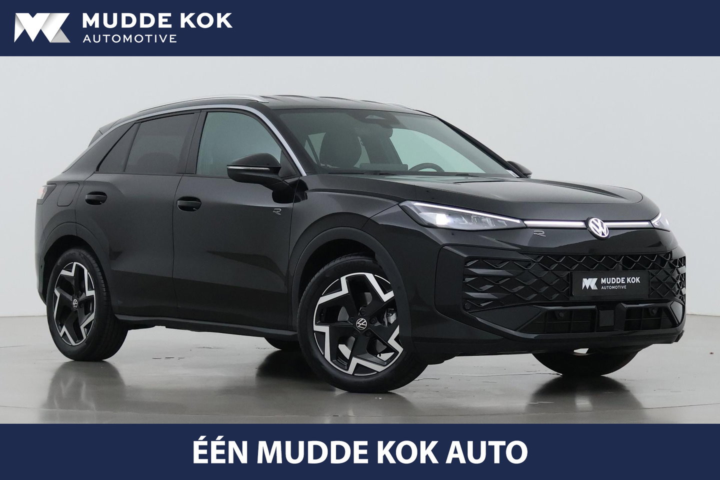 Volkswagen T-Roc 1.5 eTSI R-Line | ACC | Trekhaak | BLIS | Camera | Keyless Advanced | Stoel+Stuurverwarming | Getint glas
