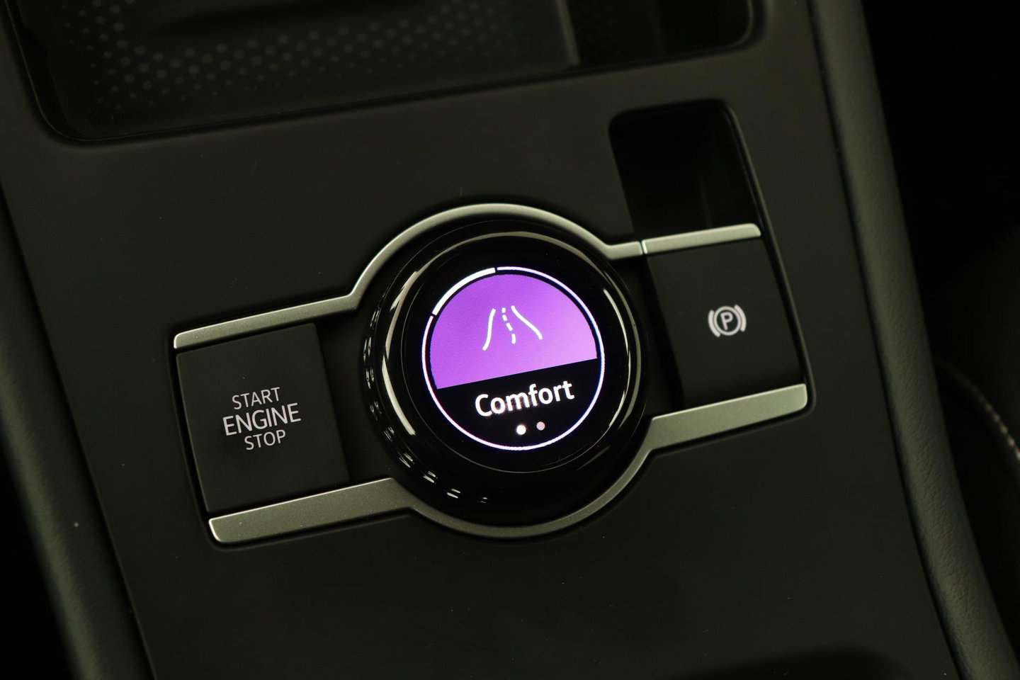 Volkswagen T-Roc 1.5 eTSI R-Line | ACC | Trekhaak | BLIS | Camera | Keyless Advanced | Stoel+Stuurverwarming | Getint glas