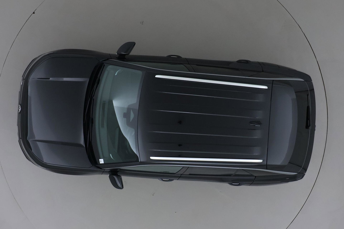Volkswagen T-Roc 1.5 eTSI R-Line | ACC | Trekhaak | BLIS | Camera | Keyless Advanced | Stoel+Stuurverwarming | Getint glas