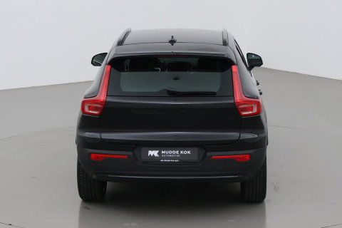 Volvo XC40 2.0 B3 Plus Black Edition | Harman/Kardon | Camera | Stoel+Stuurverwarming | Memory | Keyless | 20 Inch