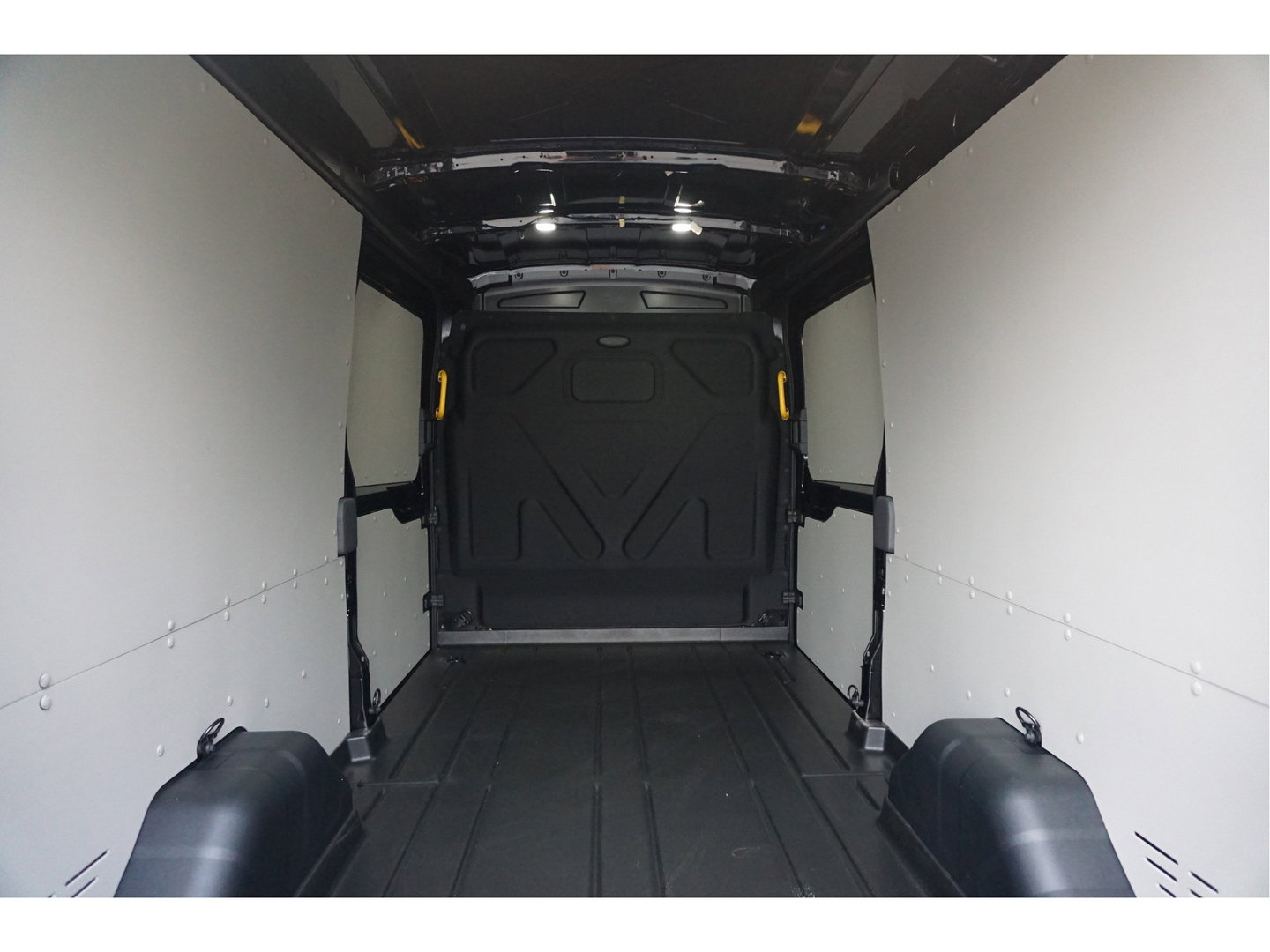 Ford Transit 350L L3H2 Limited AUT-8 165PK BPM VRIJ Navi, Adap. Cruise, 360° Cam, Trekhaak, 2x Schuifdeur!! NR. 203
