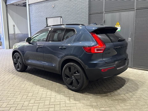 Volvo XC40 B3 Plus Black Edition | Harman/Kardon | BLIS | 360° Camera | Pilot Assist | Stoel+Stuurverwarming | Memory | ACC | 20 Inch