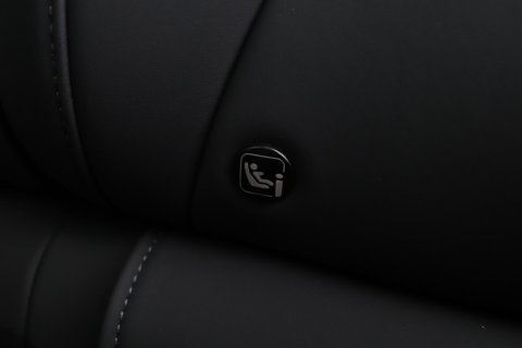 Volvo EX30 Cross Country Twin Motor Performance Ultra 69 kWh | Harman/Kardon | Panoramadak | 360° Camera | Warmtepomp | BLIS | Park Pilot Assist | Stoel+Stuurverwarming