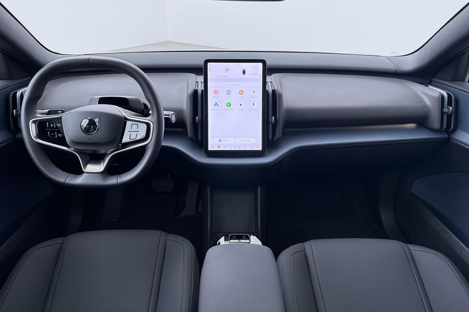 Volvo EX30 Cross Country Twin Motor Performance Ultra 69 kWh | Harman/Kardon | Panoramadak | 360° Camera | Warmtepomp | BLIS | Park Pilot Assist | Stoel+Stuurverwarming
