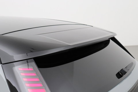 Volvo EX30 Cross Country Twin Motor Performance Ultra 69 kWh | Harman/Kardon | Panoramadak | 360° Camera | Warmtepomp | BLIS | Park Pilot Assist | Stoel+Stuurverwarming