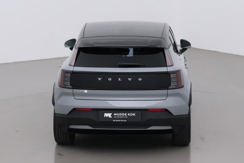 Volvo EX30 Cross Country Twin Motor Performance Ultra 69 kWh | Harman/Kardon | Panoramadak | 360° Camera | Warmtepomp | BLIS | Park Pilot Assist | Stoel+Stuurverwarming