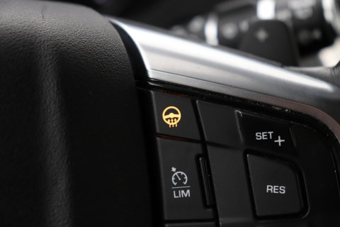 Land Rover Discovery Sport 2.0 TD4 HSE Luxury | Trekhaak | Leder | Stoel- stuurverwarming | 20 inch | Keyless
