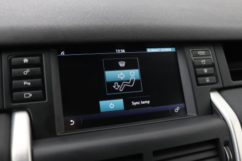 Land Rover Discovery Sport 2.0 TD4 HSE Luxury | Trekhaak | Leder | Stoel- stuurverwarming | 20 inch | Keyless