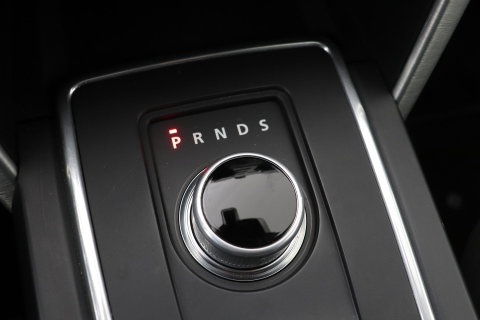 Land Rover Discovery Sport 2.0 TD4 HSE Luxury | Trekhaak | Leder | Stoel- stuurverwarming | 20 inch | Keyless