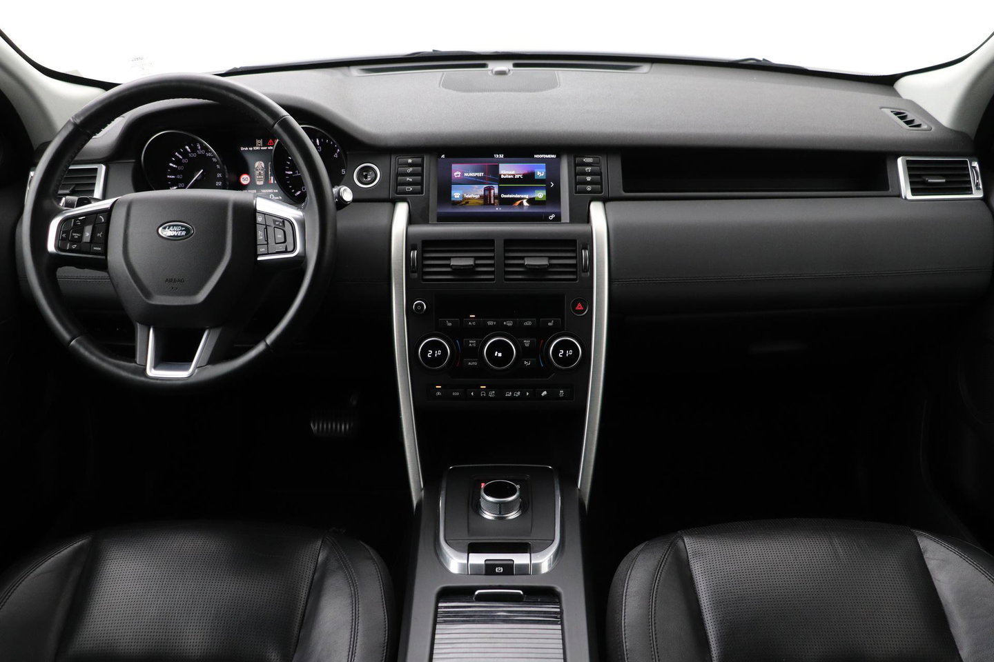 Land Rover Discovery Sport 2.0 TD4 HSE Luxury | Trekhaak | Leder | Stoel- stuurverwarming | 20 inch | Keyless