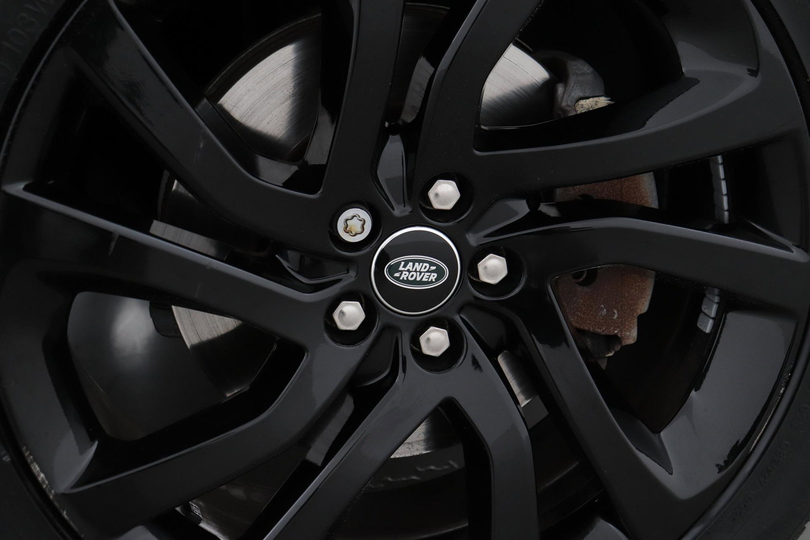 Land Rover Discovery Sport 2.0 TD4 HSE Luxury | Trekhaak | Leder | Stoel- stuurverwarming | 20 inch | Keyless