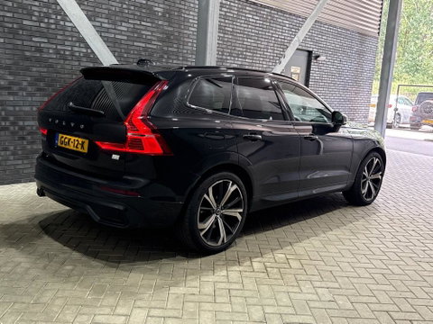 Volvo XC60 T6 R-Design | Luchtvering | Harman/Kardon | Panoramadak | 360° Camera | Head-Up | Stoel+Stuurverwarming | 21 Inch | ACC