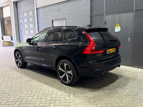 Volvo XC60 T6 R-Design | Luchtvering | Harman/Kardon | Panoramadak | 360° Camera | Head-Up | Stoel+Stuurverwarming | 21 Inch | ACC