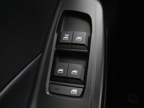 MG 3 1.5 Hybrid+ Luxury | Automaat | Stoelverwarming | LED | Stuurwielverwarming | Navigatie | 360 Camera | Keyless Start |