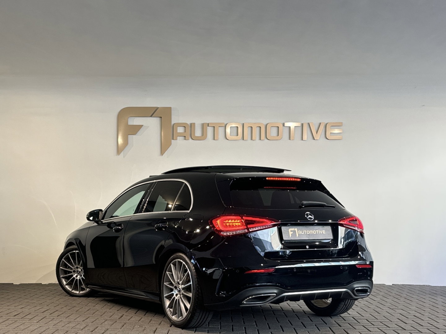 Mercedes-Benz A-Klasse 220 4MATIC Pano|Memory|Burmester|Sfeer|BlindSpot