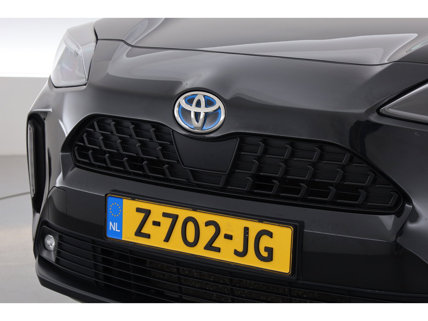 Toyota Yaris Cross 1.5 Hybrid Team D | Rijklaar! | Navi | Adapt. Cruise | Apple CarPlay | Camera | Keyless |