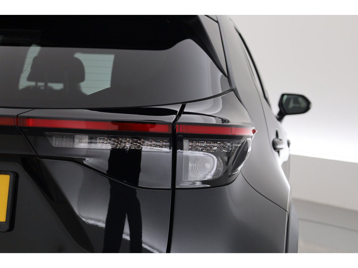 Toyota Yaris Cross 1.5 Hybrid Team D | Rijklaar! | Navi | Adapt. Cruise | Apple CarPlay | Camera | Keyless |