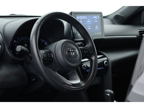 Toyota Yaris Cross 1.5 Hybrid Team D | Rijklaar! | Navi | Adapt. Cruise | Apple CarPlay | Camera | Keyless |