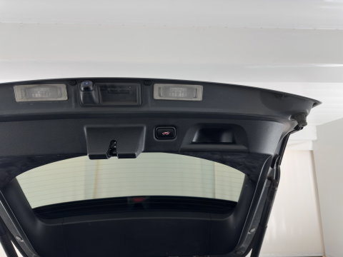 Kia ProCeed 1.6 T-GDi GT (INCL.BTW) *PANO | LEATHER-MICROFIBRE | FULL-LED | MEMORY-PACK | JBL-SOUND | ADAPTIVE-CRUISE | BLIND-SPOT | HEATED-SPORTSEATS | CAMERA | KEYLESS | DIGI-COCKPIT | NAVI-FULLMAP | PRIVACY-GLASS