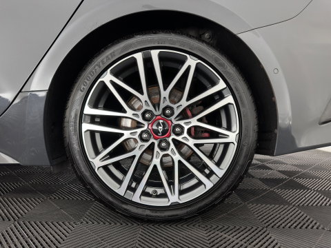 Kia ProCeed 1.6 T-GDi GT (INCL.BTW) *PANO | LEATHER-MICROFIBRE | FULL-LED | MEMORY-PACK | JBL-SOUND | ADAPTIVE-CRUISE | BLIND-SPOT | HEATED-SPORTSEATS | CAMERA | KEYLESS | DIGI-COCKPIT | NAVI-FULLMAP | PRIVACY-GLASS