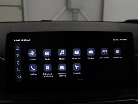 MG 3 1.5 Hybrid+ Comfort | Half Leder | Stuur/stoel verwarming | 360 camera | Carplay | Full LED | Adaptive cruise | Climate control |