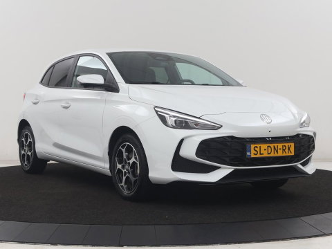 MG 3 1.5 Hybrid+ Comfort | Half Leder | Stuur/stoel verwarming | 360 camera | Carplay | Full LED | Adaptive cruise | Climate control |