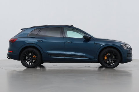 Audi e-tron 55 Quattro Advanced 95 kWh | Luchtvering | Panoramadak | 360° Camera | Trekhaak | Memory | Stoelverwarming | ACC | 21 Inch