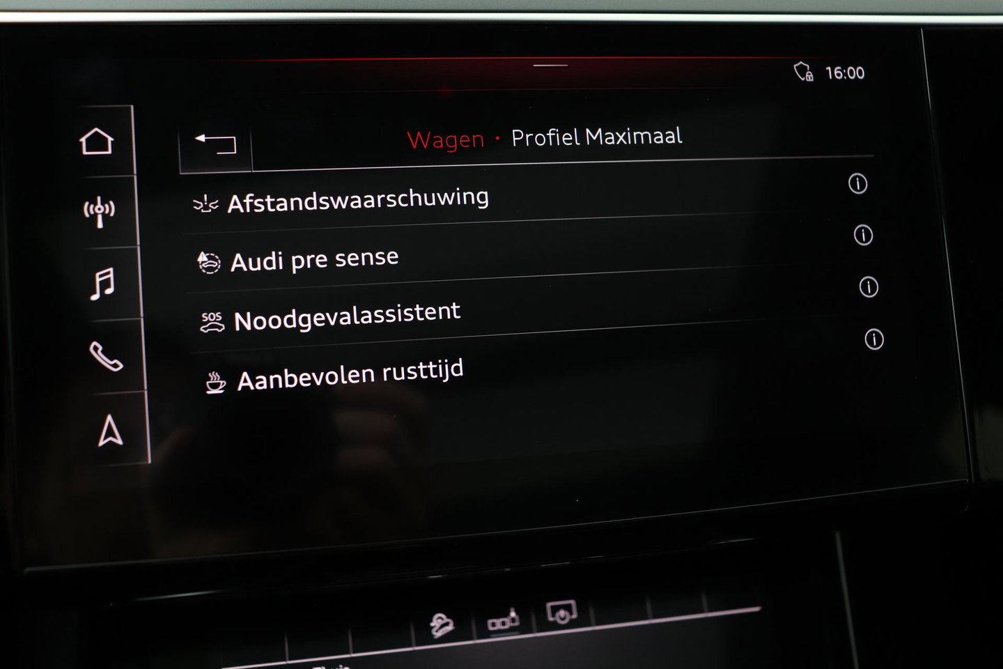 Audi e-tron 55 Quattro Advanced 95 kWh | Luchtvering | Panoramadak | 360° Camera | Trekhaak | Memory | Stoelverwarming | ACC | 21 Inch