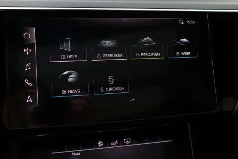 Audi e-tron 55 Quattro Advanced 95 kWh | Luchtvering | Panoramadak | 360° Camera | Trekhaak | Memory | Stoelverwarming | ACC | 21 Inch