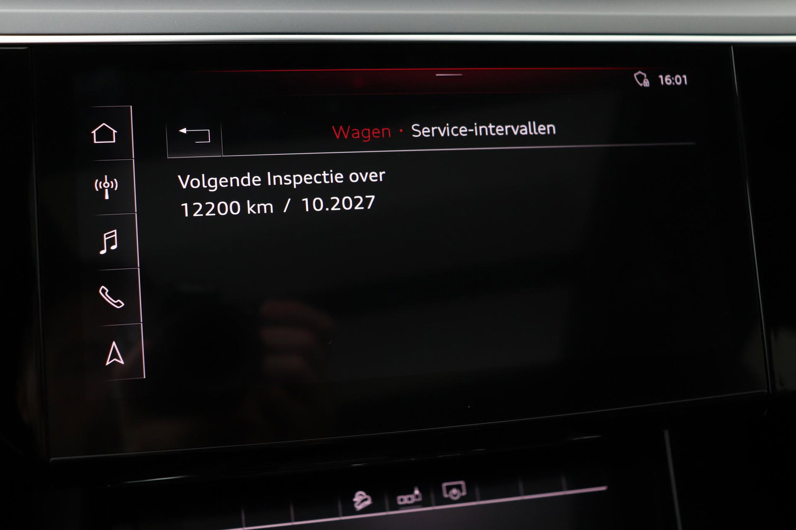 Audi e-tron 55 Quattro Advanced 95 kWh | Luchtvering | Panoramadak | 360° Camera | Trekhaak | Memory | Stoelverwarming | ACC | 21 Inch