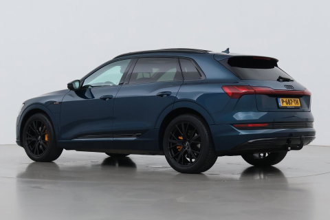 Audi e-tron 55 Quattro Advanced 95 kWh | Luchtvering | Panoramadak | 360° Camera | Trekhaak | Memory | Stoelverwarming | ACC | 21 Inch