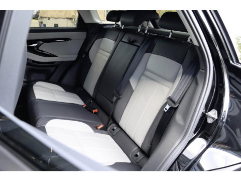 Land Rover Range Rover Evoque P300e PHEV AWD Panodak | Trekhaak | Head-up | Meridian Audio