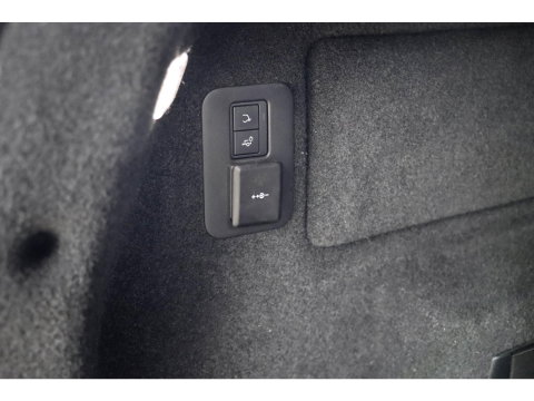 Land Rover Range Rover Evoque P300e PHEV AWD Panodak | Trekhaak | Head-up | Meridian Audio