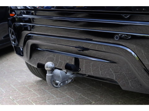 Land Rover Range Rover Evoque P300e PHEV AWD Panodak | Trekhaak | Head-up | Meridian Audio