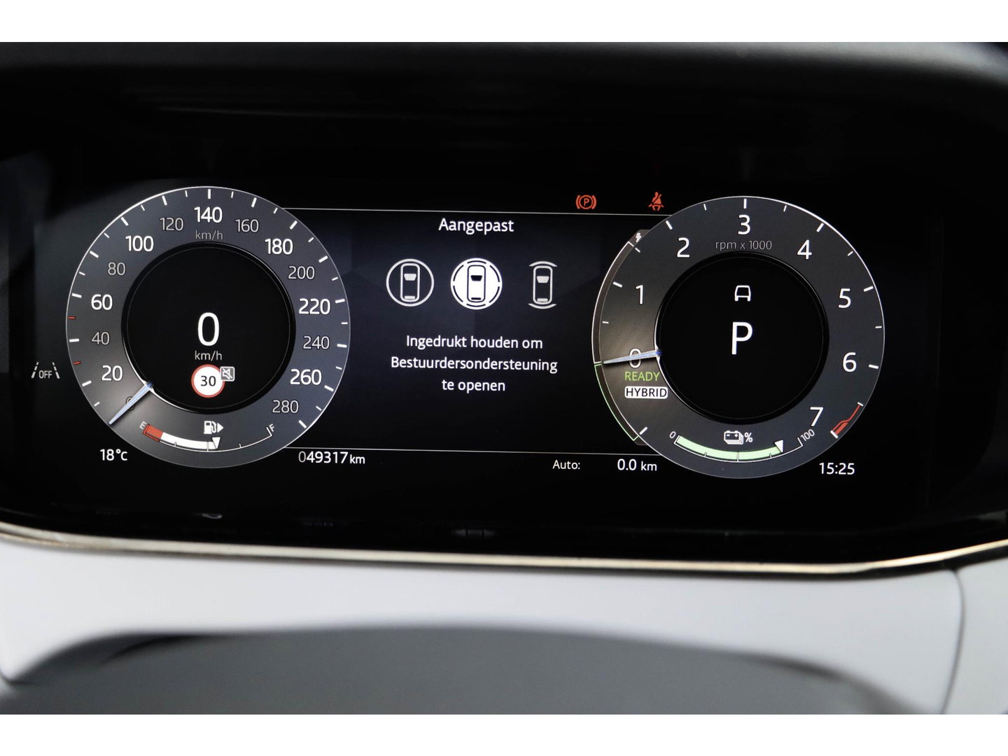 Land Rover Range Rover Evoque P300e PHEV AWD Panodak | Trekhaak | Head-up | Meridian Audio