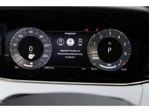 Land Rover Range Rover Evoque P300e PHEV AWD Panodak | Trekhaak | Head-up | Meridian Audio