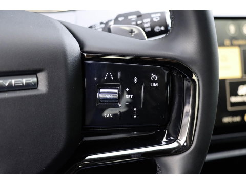 Land Rover Range Rover Evoque P300e PHEV AWD Panodak | Trekhaak | Head-up | Meridian Audio